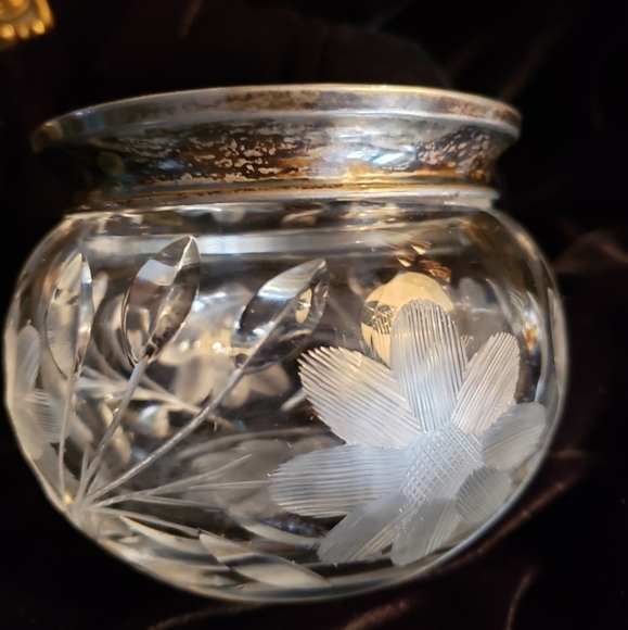 Art Nouveau Sterling Silver Dresser Jar - Picture 2 of 9